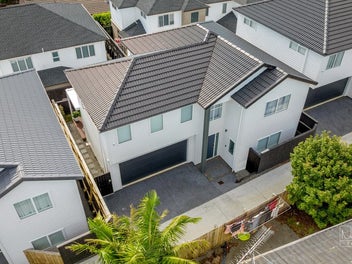 82B Moore Street, Howick, Auckland