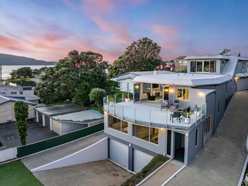 56 Wharemauku Road, Raumati Beach, Paraparaumu