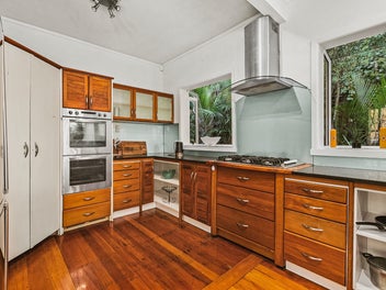19 Burns Road, Hospital Hill, Napier