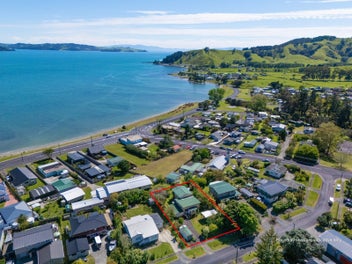 7 Banks Road, Kawakawa Bay, Papakura