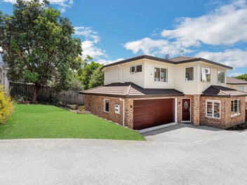 2/341 Hillsborough Road, Hillsborough, Auckland