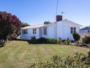 2 Laurel Place, Awapuni, Palmerston North