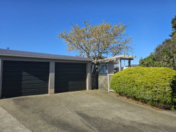 30 The Quarterdeck, Whitby, Porirua