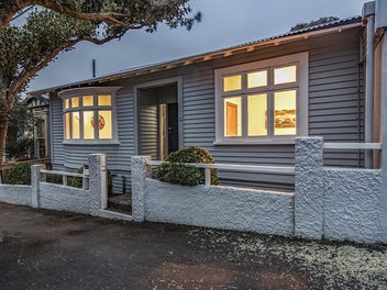 19 Chatham Street, Berhampore, Wellington