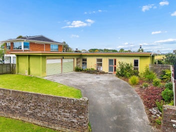 12 Andes Avenue, Mangere Bridge, Auckland