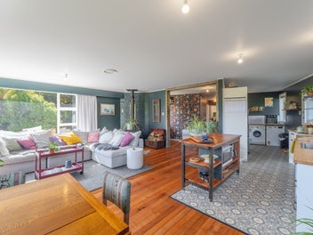 39 Oreti Road, Otatara, Invercargill