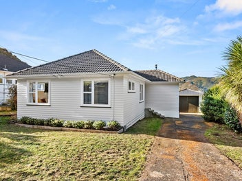 5 Reid Road, Wainuiomata, Lower Hutt