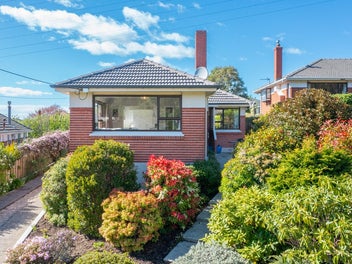 130 Centennial Avenue, Helensburgh, Dunedin