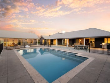 8 Hodge Drive, Tamahere