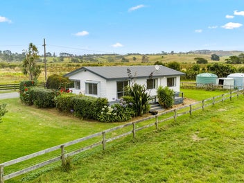 331 South Head Road, Helensville