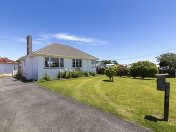 89 Cracroft Street, Waitara, Waitara