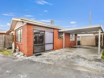 220B Main ST, Gore, Gore