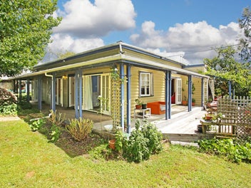 787 Runciman Road, Runciman, Drury