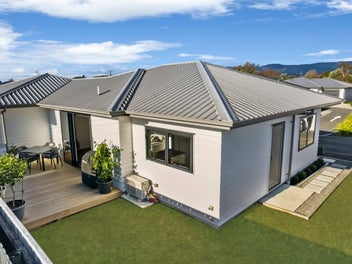 7/17 Waerenga Road, Otaki