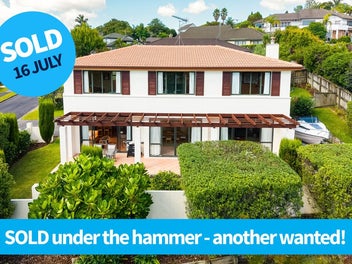 30 Woodridge Avenue, Northcross, Auckland