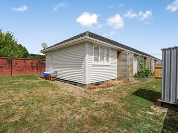 4/3 Huia Grove, Elderslea, Upper Hutt