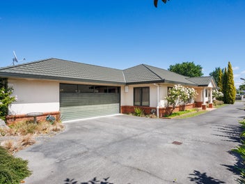 18 Airport Drive, Milson, Palmerston North