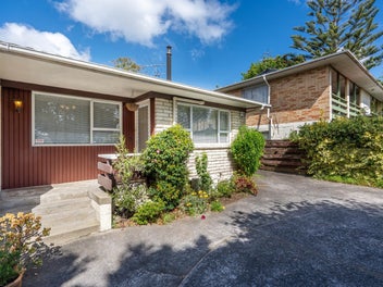 95 Te Atatu Road, Te Atatu South, Auckland