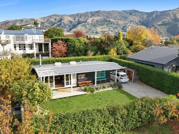 69A Beech Street, Wanaka