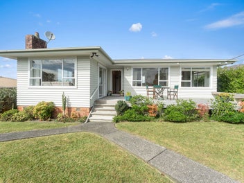 1/25 Monarch Avenue, Hillcrest, Auckland