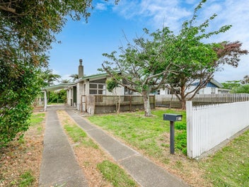 83 Donovan Road, Paraparaumu Beach, Paraparaumu