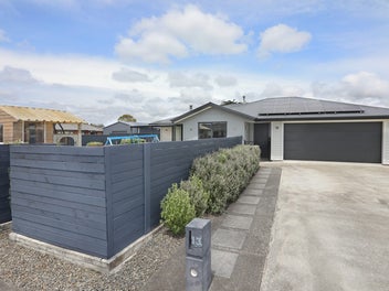 13 George Street, Bulls, Bulls