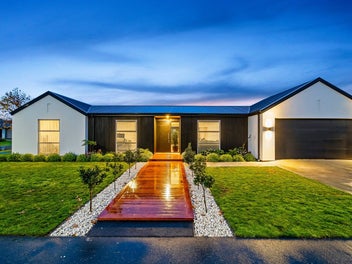 2 Guyon Street, MARSHLAND, CHRISTCHURCH
