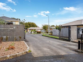 13/68 Fonteyn Street, Avondale, Auckland