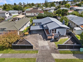 46 Megan Avenue, Pakuranga Heights, Auckland