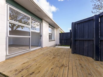 2/145B Clarence Street, Riccarton, Christchurch