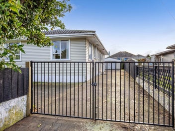 17 Karaka Street, Hawera