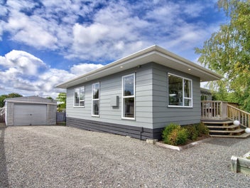 9 Alton Grove, Masterton