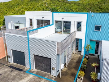 77 Saddleback Grove, Karori, Wellington