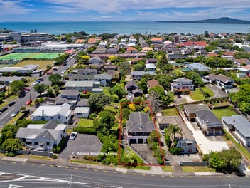 4 Burns Avenue, Takapuna, Auckland