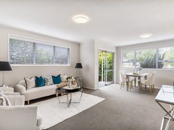 20A Lidcombe Place, Avondale, Auckland