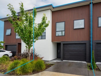 18/35 North Ridge Drive, Rototuna North, Hamilton