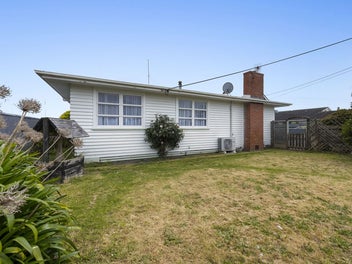 37 Disraeli Street, Hawera