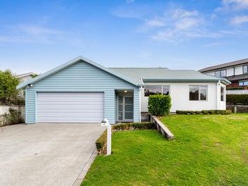 40 Te Puia Drive, Aotea, Porirua