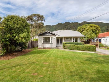 1/48 Bauchop Road, Waterloo, Lower Hutt
