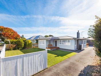 7 Liverpool Street, Takaro, Palmerston North