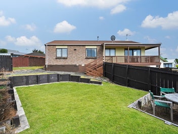 7 Tupelo Street, Pukete, Hamilton