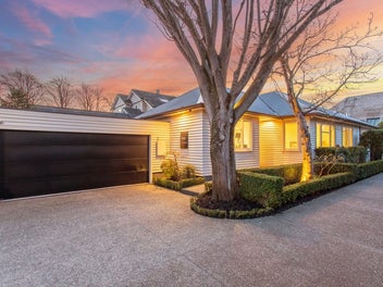 40 Wroxton Terrace, Merivale, Christchurch