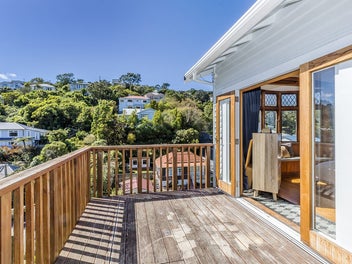 6 Tiketike Way, Brooklyn, Wellington