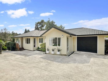 74A Marlborough Avenue, Glenfield, Auckland