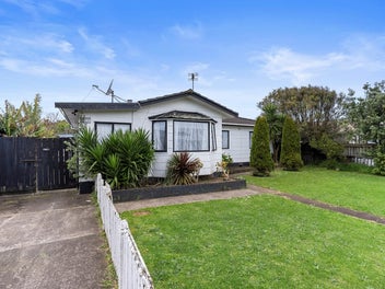 127 Maplesden Drive, Clendon Park, Auckland