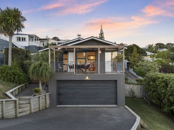7 Maunganui Road, Birkenhead, Auckland