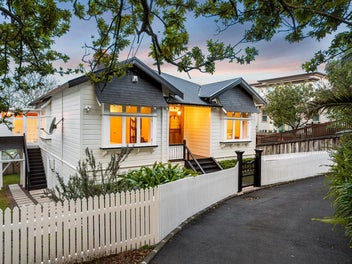 86 Ladies Mile, Remuera, Auckland