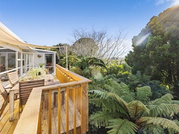 27A Montana Place, Merrilands, New Plymouth