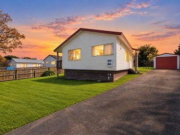 5 Bellville Drive, Clendon Park, Auckland