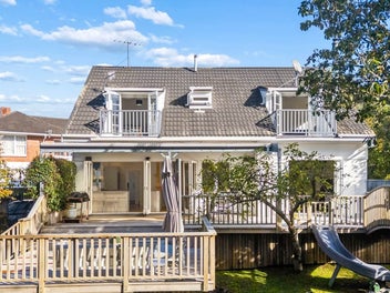 65 Te Kawa Road, Greenlane, Auckland